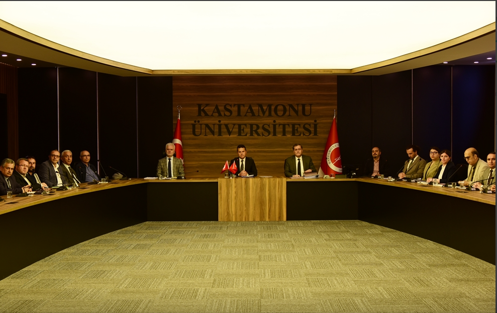 Kastamonu Üniversitesi Senato Toplantısı, Kalite Standartları ve Akreditasyon Süreçlerine Odaklandı